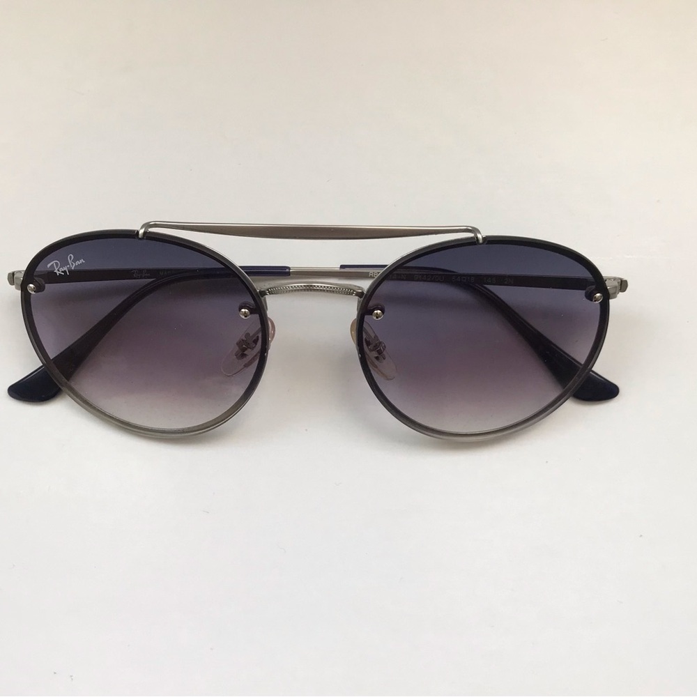 Ray-Ban Silver Frame Aviator Sunglasses